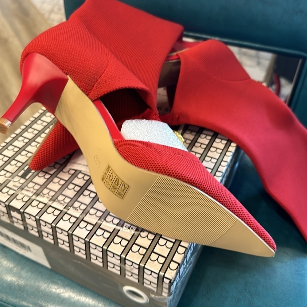 New with tags new Bella 15.34 high boots size 6.5 bright red - Picture 6 of 7